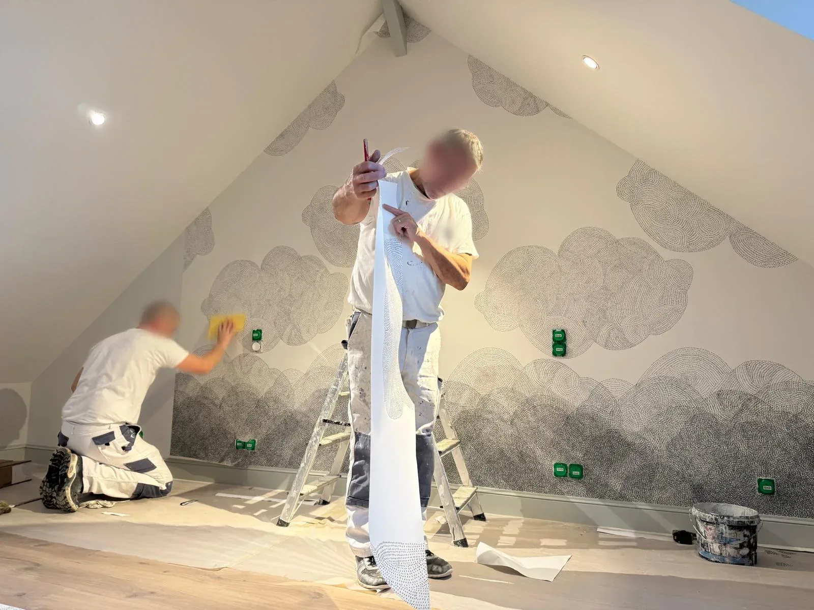Le panoramique se déroule — papier peint